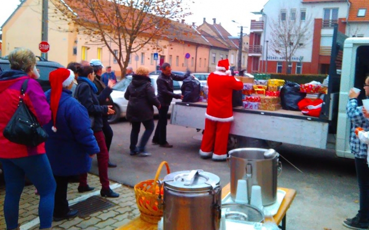 Kárpátaljai magyar községnek szerveztek gyűjtést Dombóváron