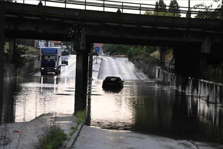 281 esetben volt szükség a tűzoltók munkájára