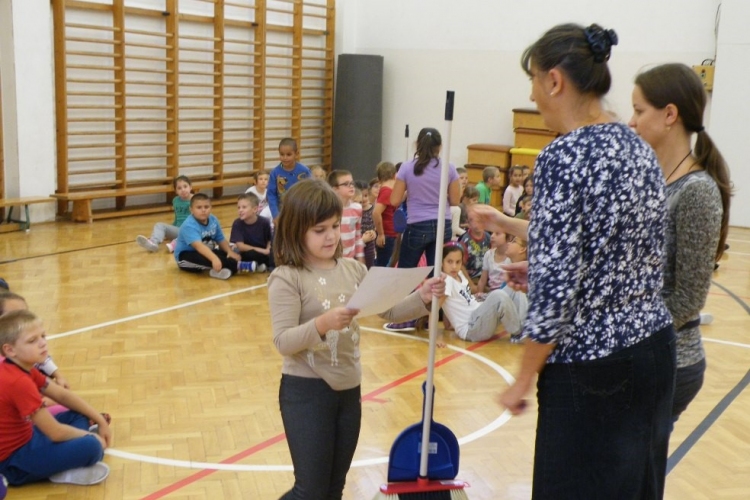 Vetélkedő a Takarítási Világnapon a Belvárosiban