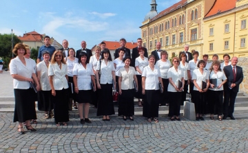 Kettős kórusjubileumot ünnepelnek a pécsi Kodály Központban 